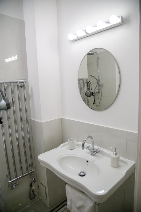 Velky 3-Izbovy Apartman Bratislava-Stare Mesto Exterior foto